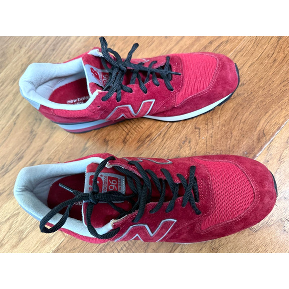 Rare New Balance Made in USA Sneaker Burgundy Suede Mesh M996RR Sz 9.5D EUC main image 6